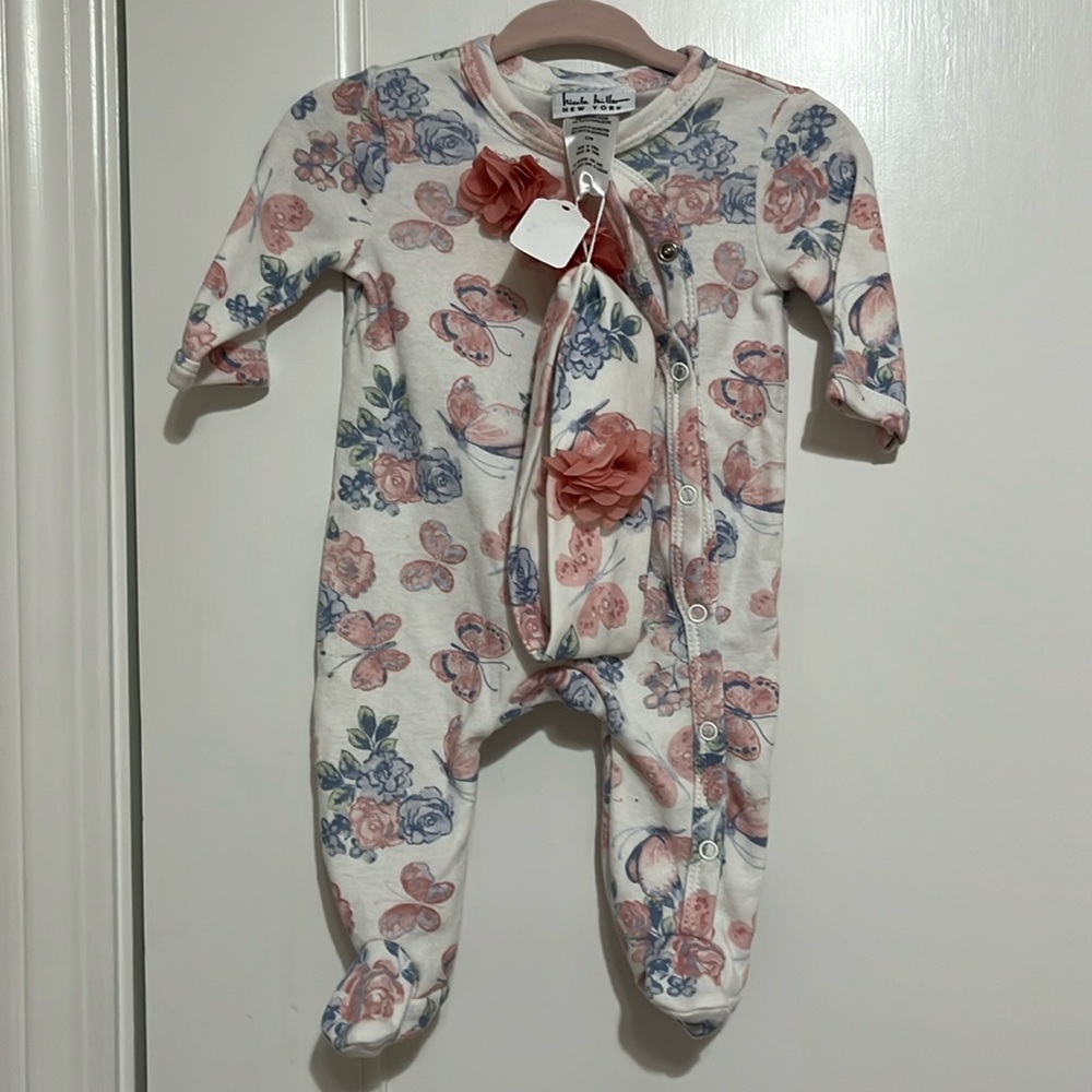 Snap pajamas- Lightly used.